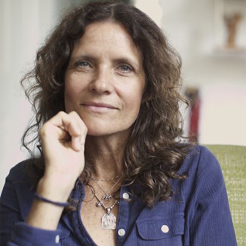 Lisa Nicol